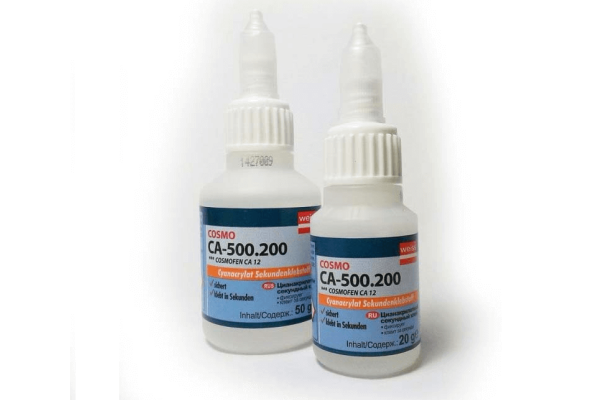 Клей COSMOPLAST 500
